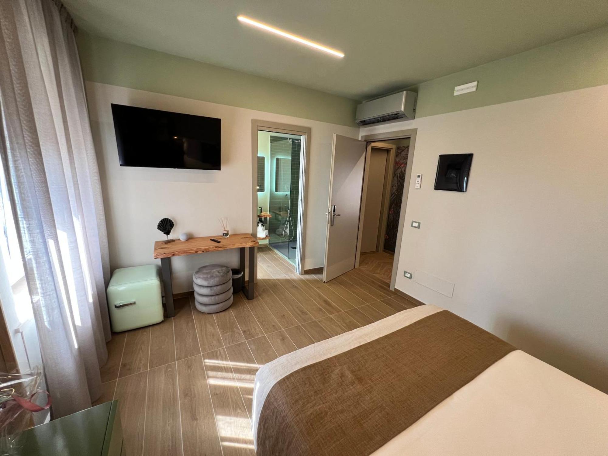 Luci Sul Mare -Boutique Rooms Фоллоника Экстерьер фото