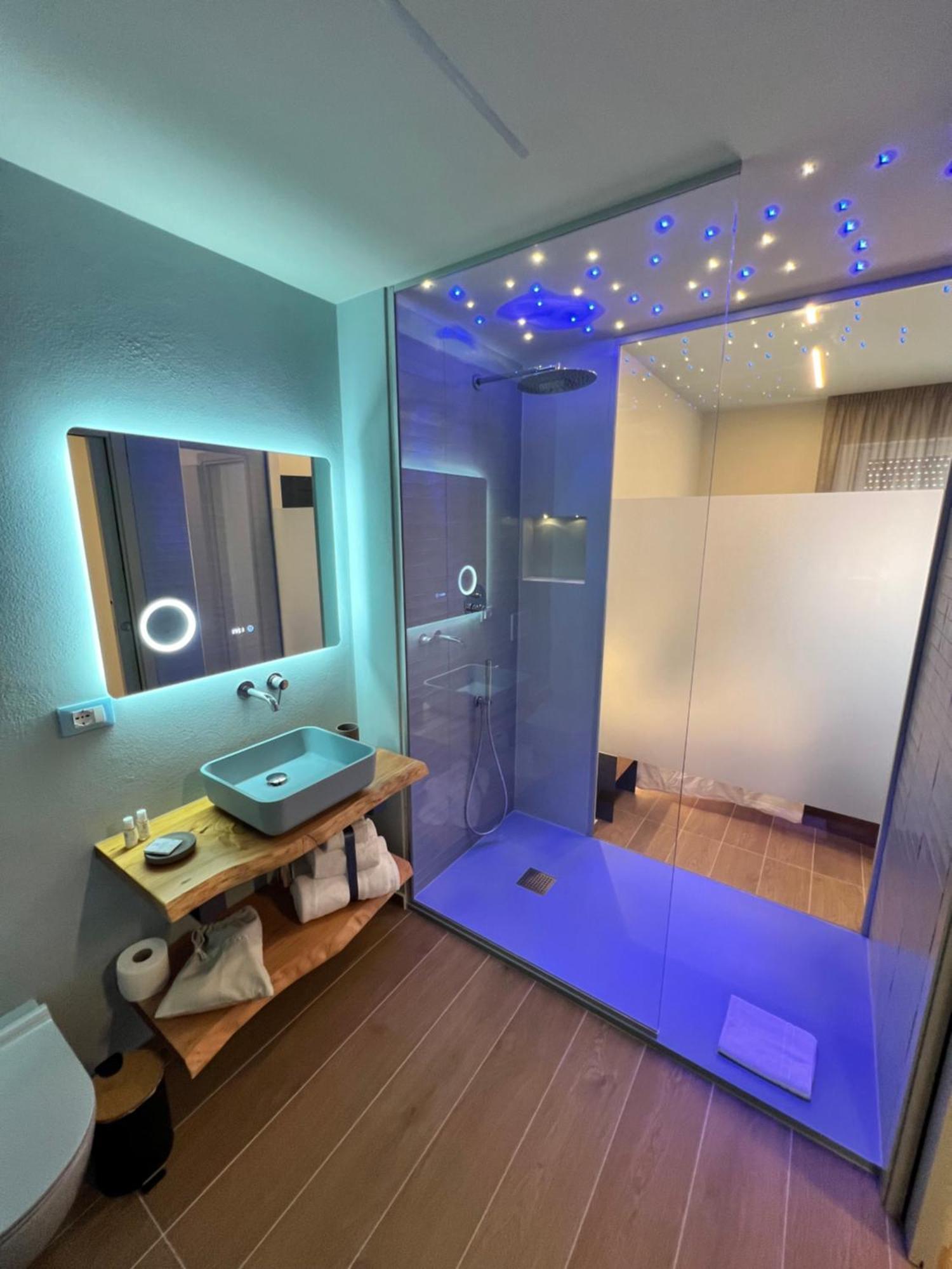 Luci Sul Mare -Boutique Rooms Фоллоника Экстерьер фото