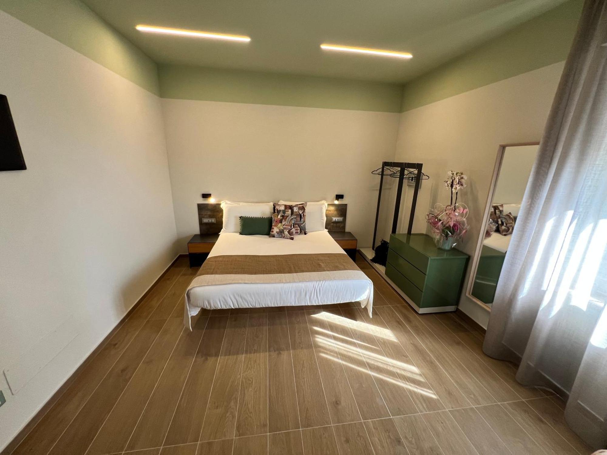 Luci Sul Mare -Boutique Rooms Фоллоника Экстерьер фото