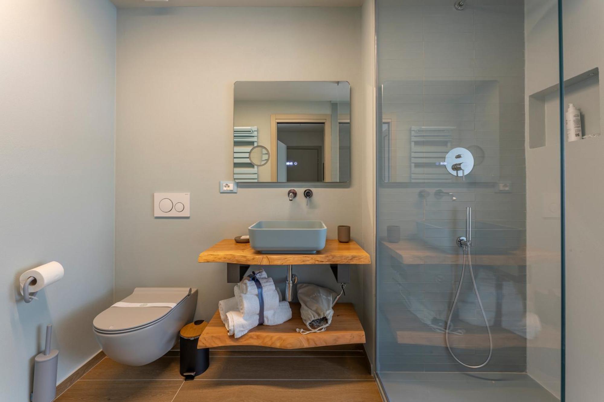 Luci Sul Mare -Boutique Rooms Фоллоника Экстерьер фото