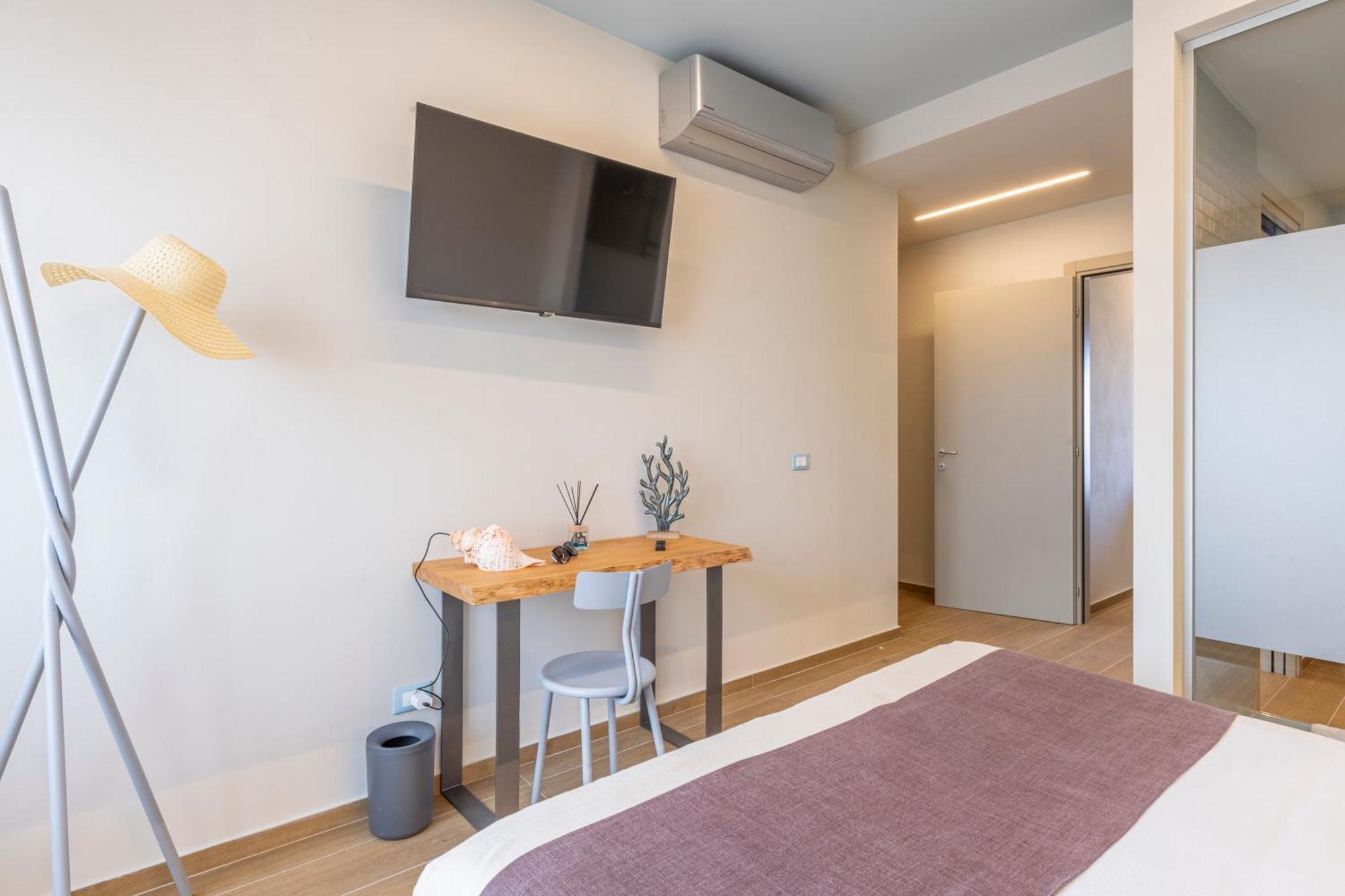 Luci Sul Mare -Boutique Rooms Фоллоника Экстерьер фото