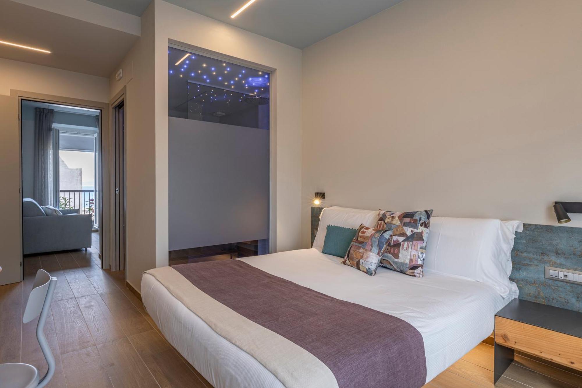Luci Sul Mare -Boutique Rooms Фоллоника Экстерьер фото
