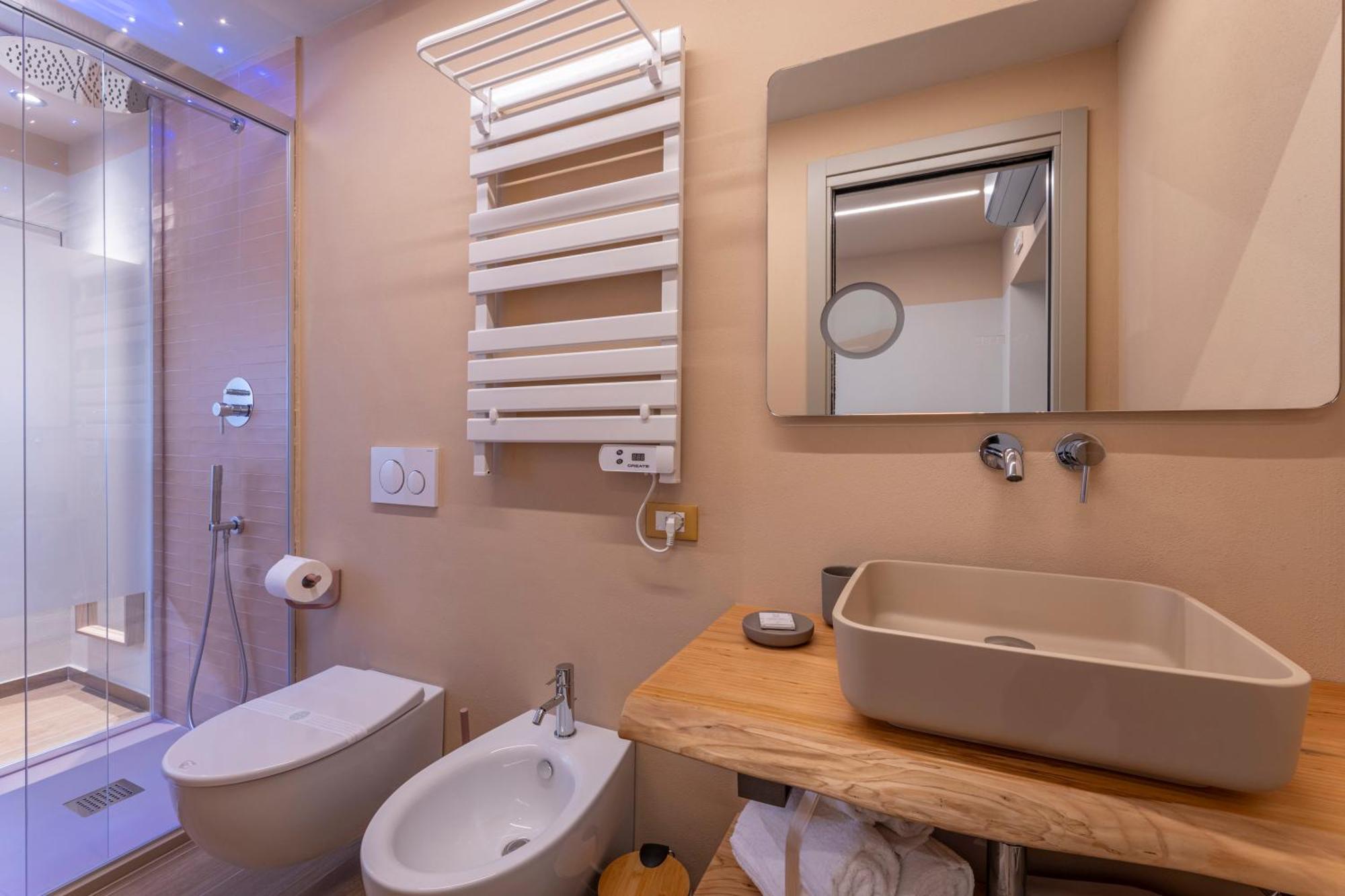 Luci Sul Mare -Boutique Rooms Фоллоника Экстерьер фото